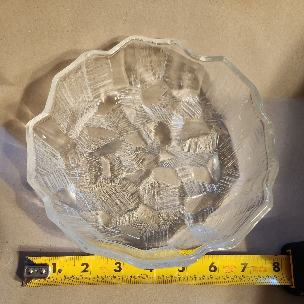 Vintage Early 80's Mikasa Crystal Ice Castles Bowl - 7 1/2" Excellent! #mikasa